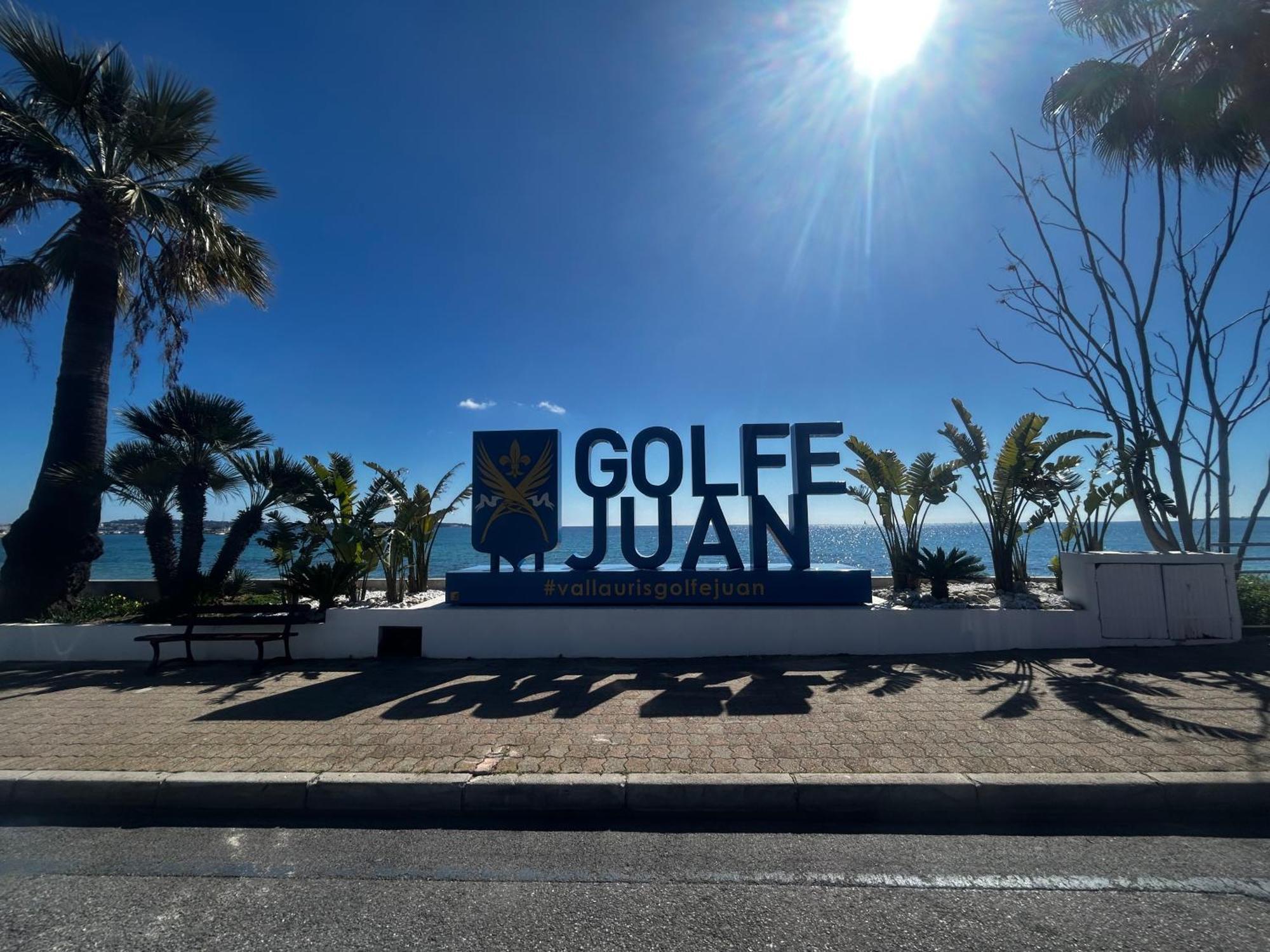 Magnifique studio Hypercentre Trains Plages au cœur de Golfe-Juan Extérieur photo